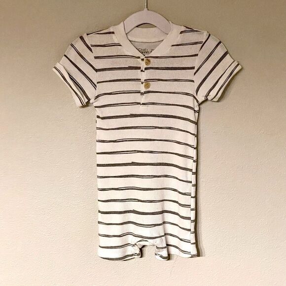 NWOT! Adorable , Rachel Zoe, White & Gray, Snap Bottom, Romper. 18 months. - Picture 1 of 4